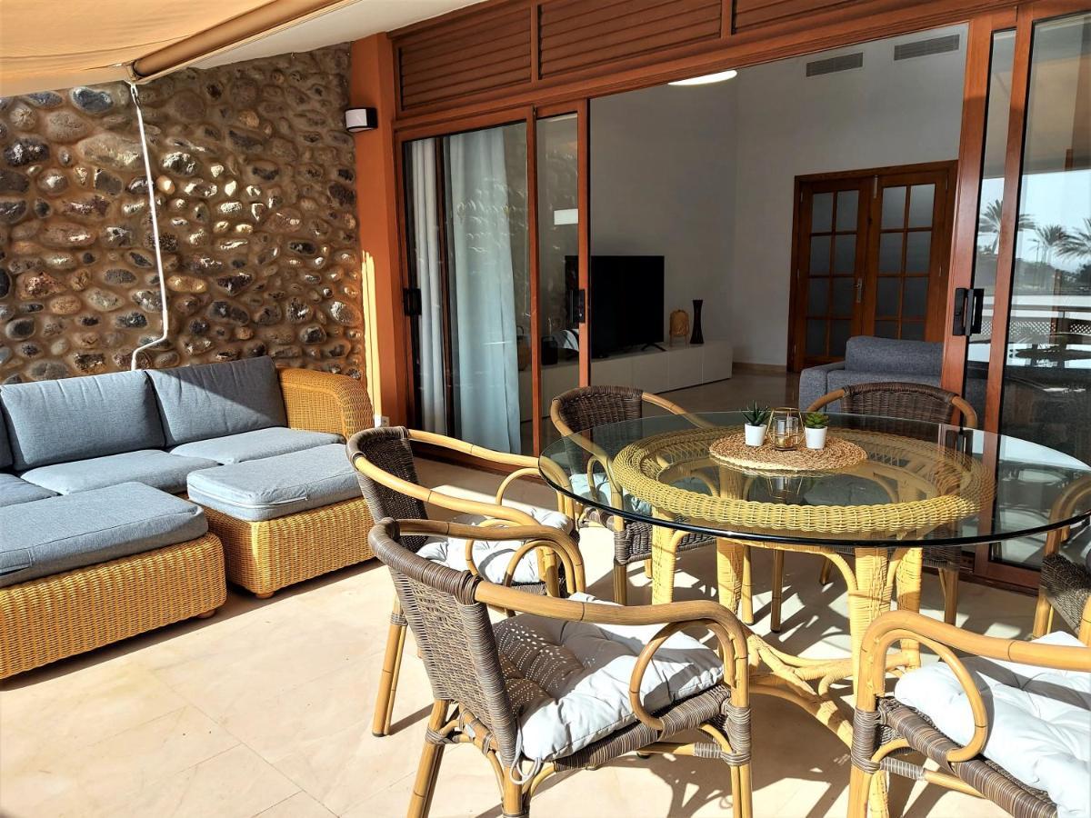 Villa Happiness - Luxury Chalet With Sea View Лас Палмас де Гран Канария Екстериор снимка